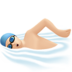 苹果系统里的男子游泳：浅肤色emoji表情