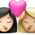 苹果系统里的亲吻: 女人女人较浅肤色中等-浅肤色emoji表情
