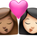 苹果系统里的亲吻: 女人女人中等肤色较浅肤色emoji表情